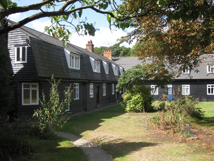 Macmurdo Cottages