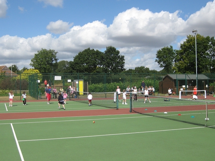 Tennis Club
